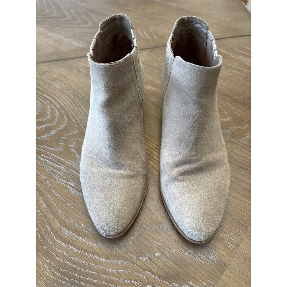 Joie Women's Booties Size 38 tan suede
